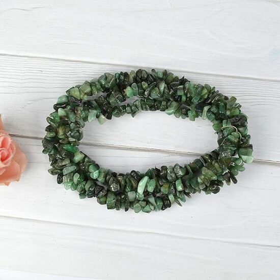 Natural Emerald Stone Chip Mala / Necklace by tarotyoga.in